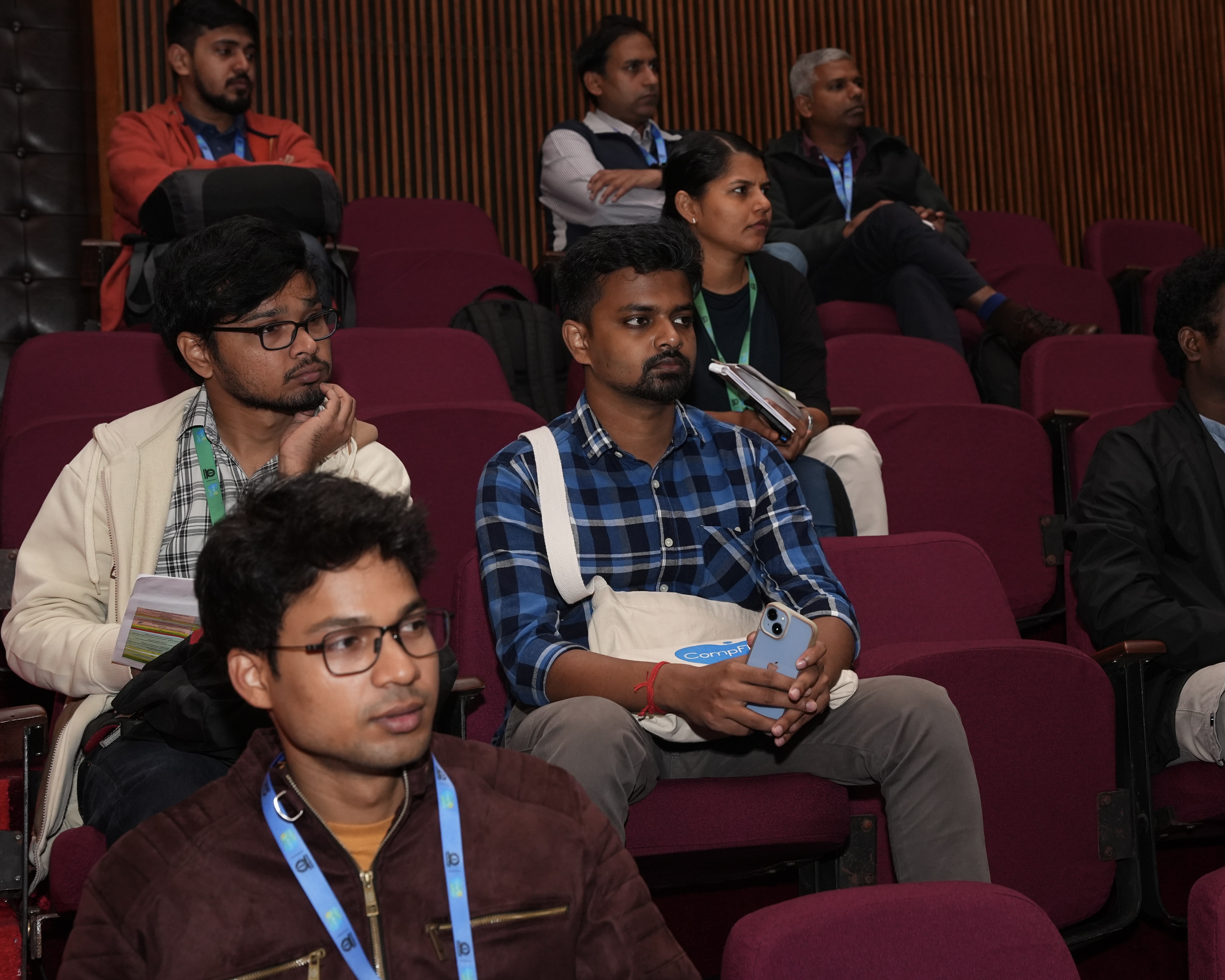 Attending sessions at CompFlu 2025